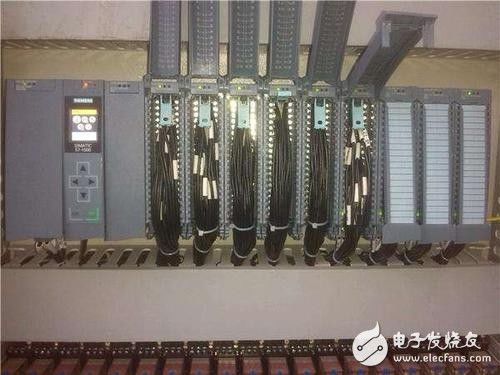 可編程邏輯與觸控感測(cè) 電子技術(shù)論壇引領(lǐng)創(chuàng)新潮流